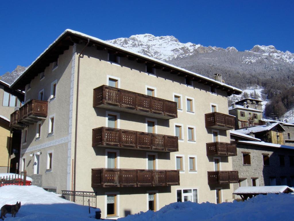 Casa Stefano E Lucia Aparthotel Bormio Luaran gambar