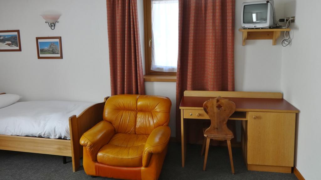 Casa Stefano E Lucia Aparthotel Bormio Luaran gambar