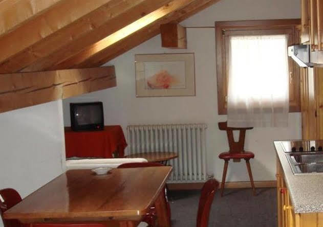 Casa Stefano E Lucia Aparthotel Bormio Luaran gambar
