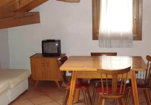 Casa Stefano E Lucia Aparthotel Bormio Luaran gambar